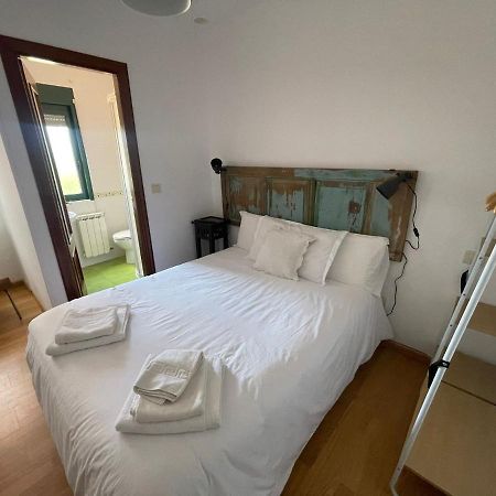 A Cochera Hostel Ферол Екстериор снимка