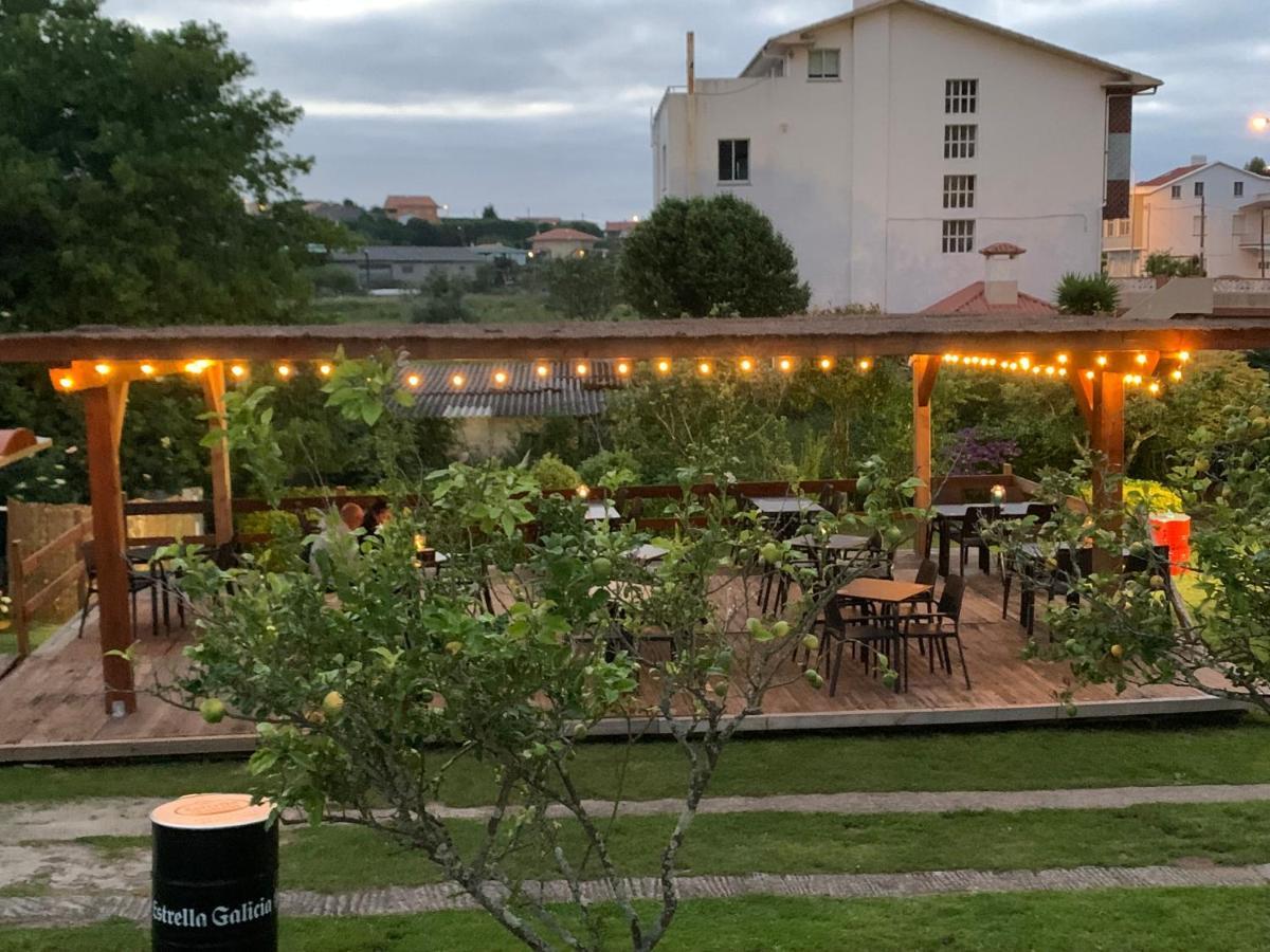A Cochera Hostel Ферол Екстериор снимка