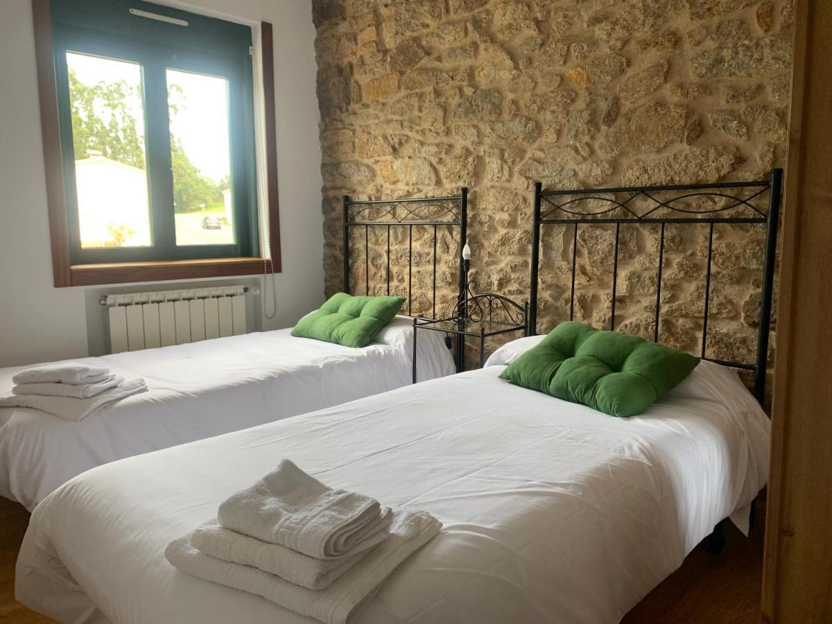 A Cochera Hostel Ферол Екстериор снимка